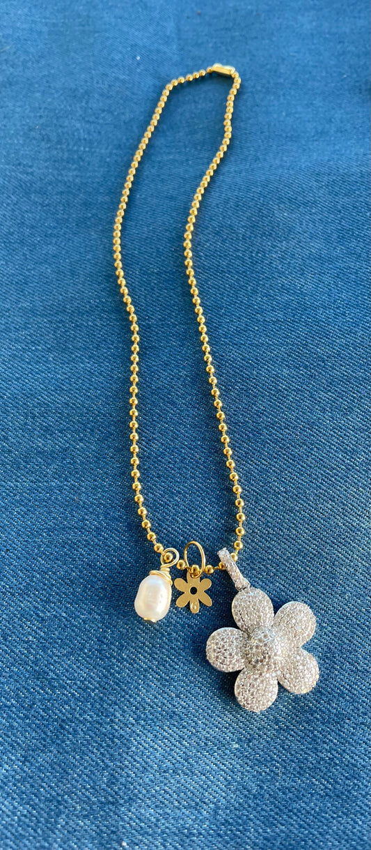 Collar: Glamorous Flower