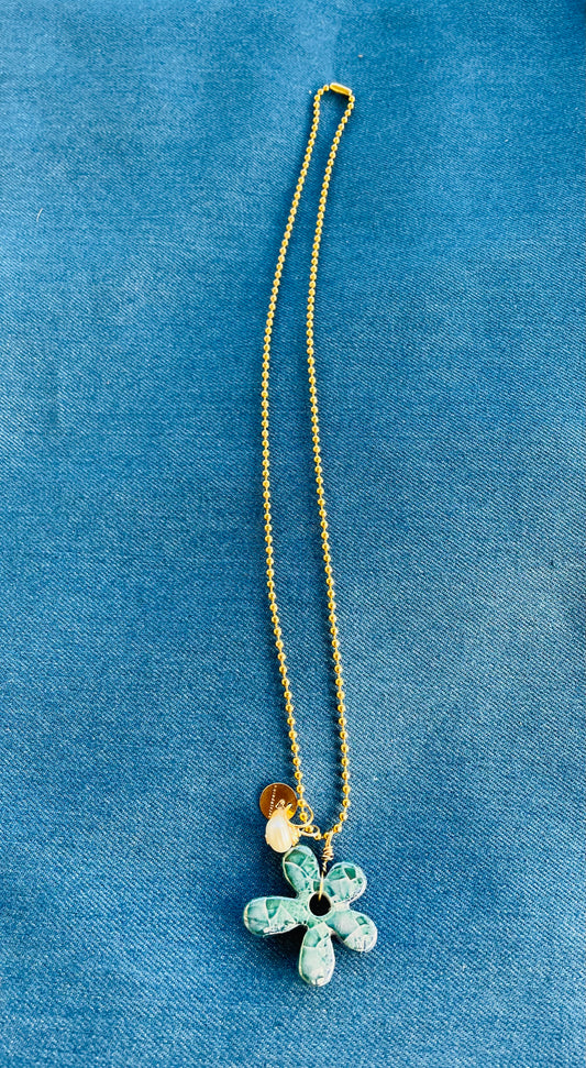 Collar: Blue Flower