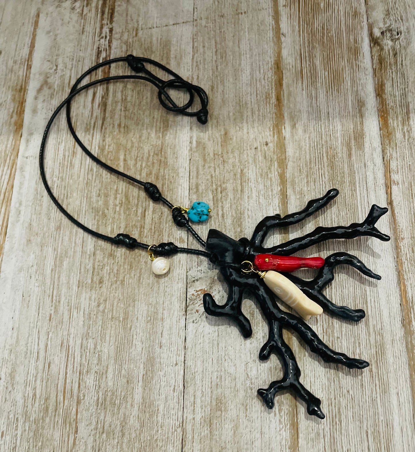 Collar Tropical
